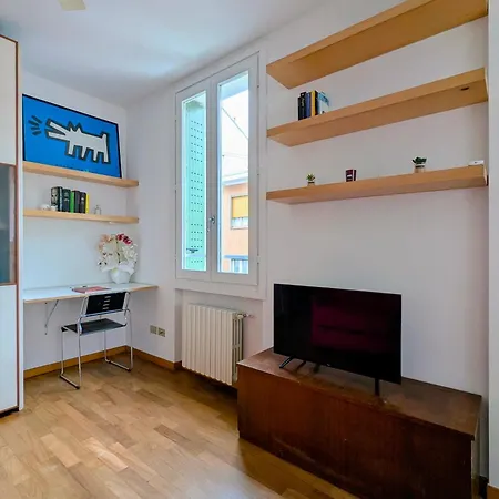 Casa Altaguardia Porta Romana Metro M3 Apartment