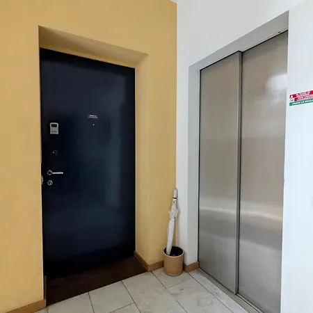 Casa Altaguardia Porta Romana Metro M3 Apartment